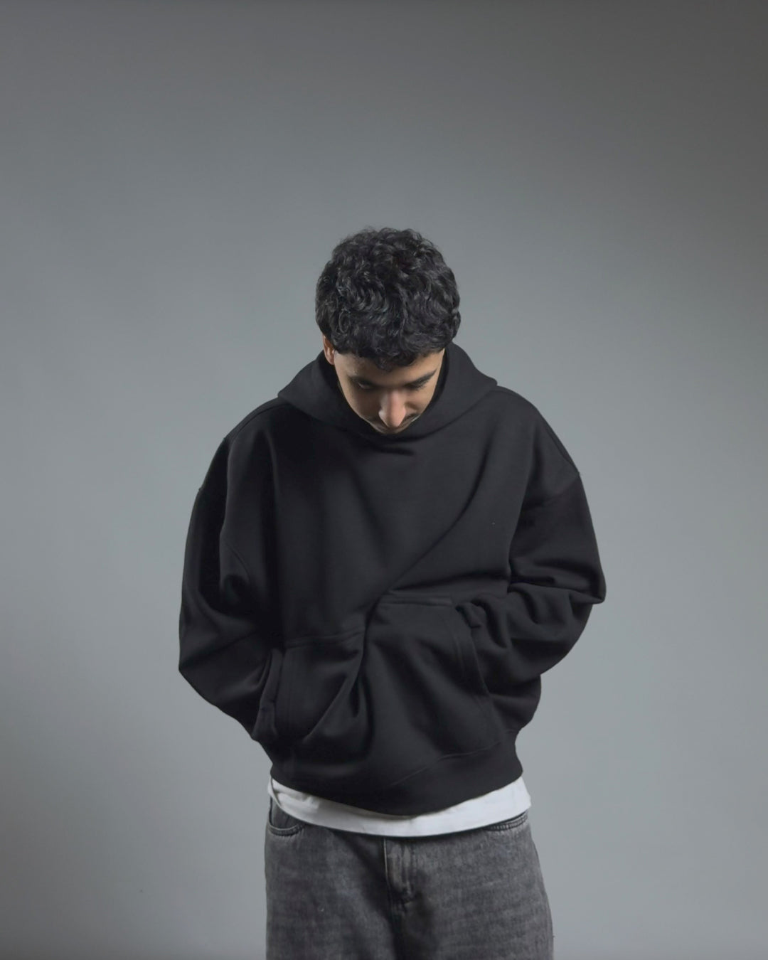 BOXY HOODIE — JET BLACK