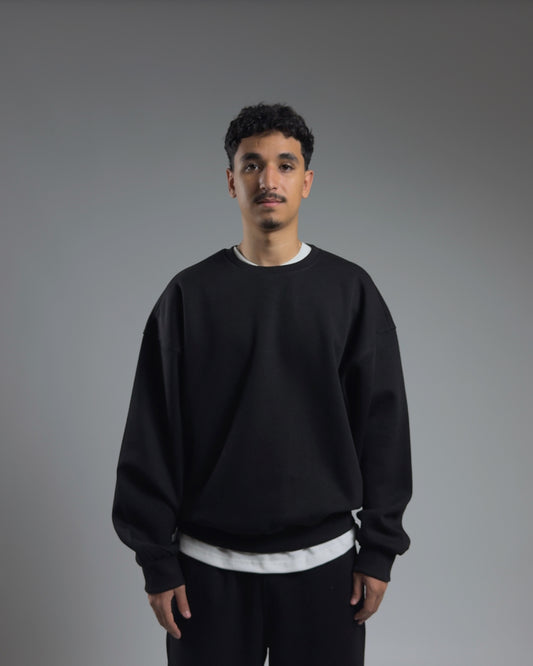 BOXY SWEATSHIRT — JET BLACK