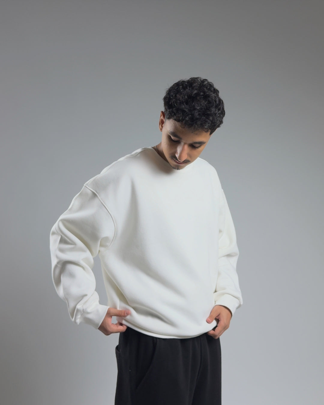 BOXY SWEATSHIRT — PURE WHITE